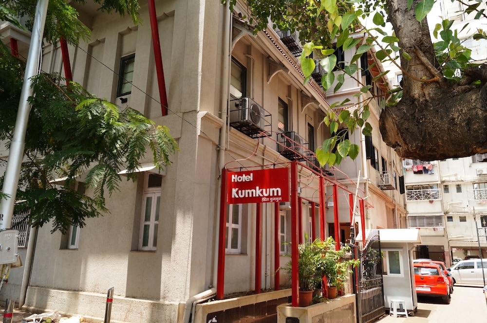 Hotel Kumkum 3/42
