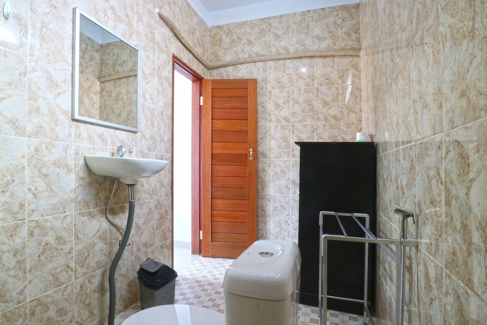 The Wina Echo Beach Guesthouse 44/45