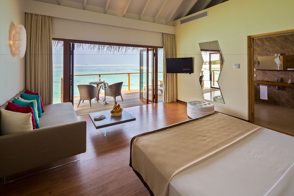 Cocoon Maldives 34/204