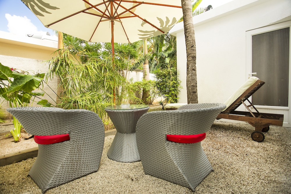 Esprit Libre Restaurant and Guest House 32/53