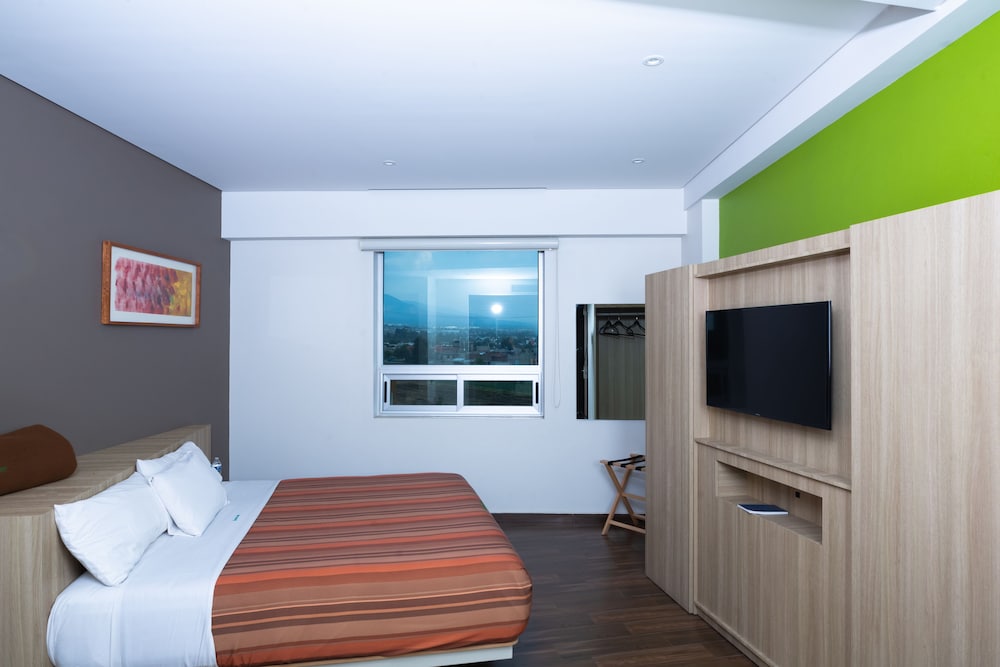 Xcoco Inn 29/36