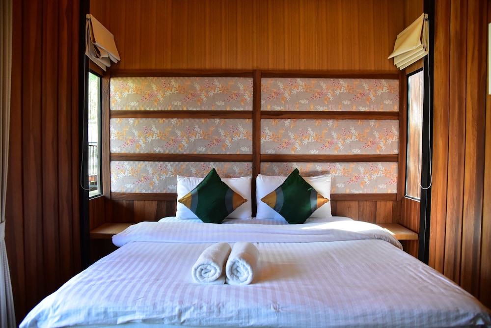 Dusit Talai Resort 17/100