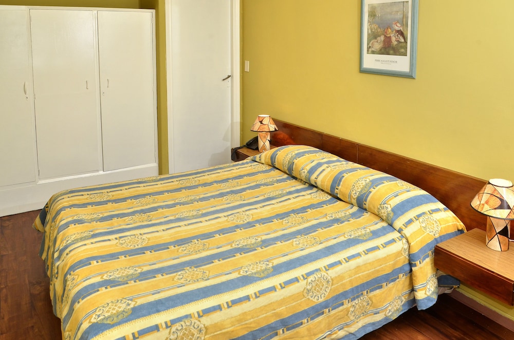 Hispano Hotel 22/63
