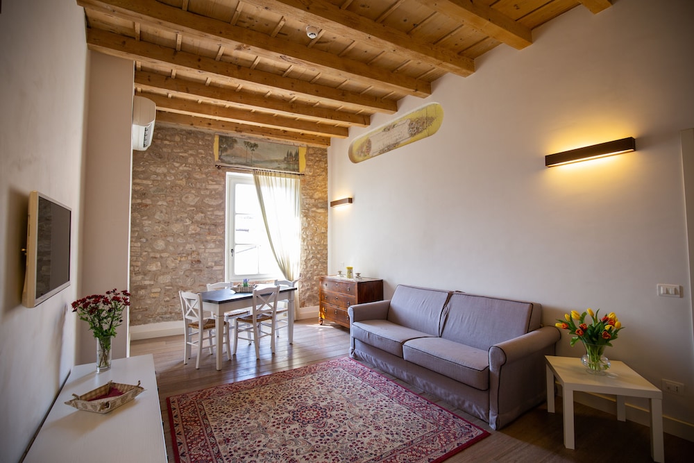 Residence Corte San Carlo 25/50
