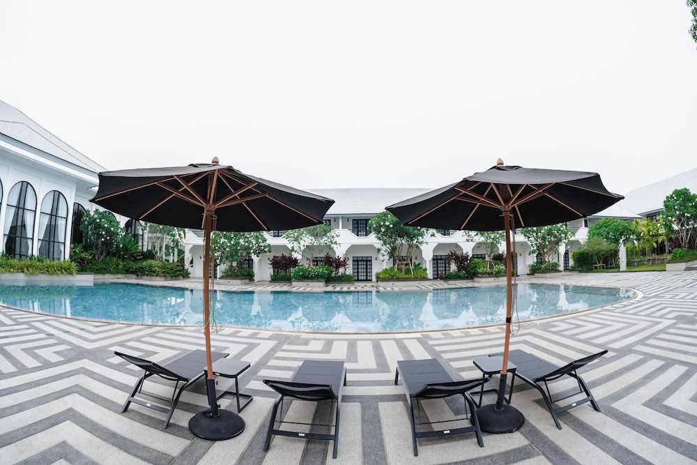 Indochina Hotel 42/50