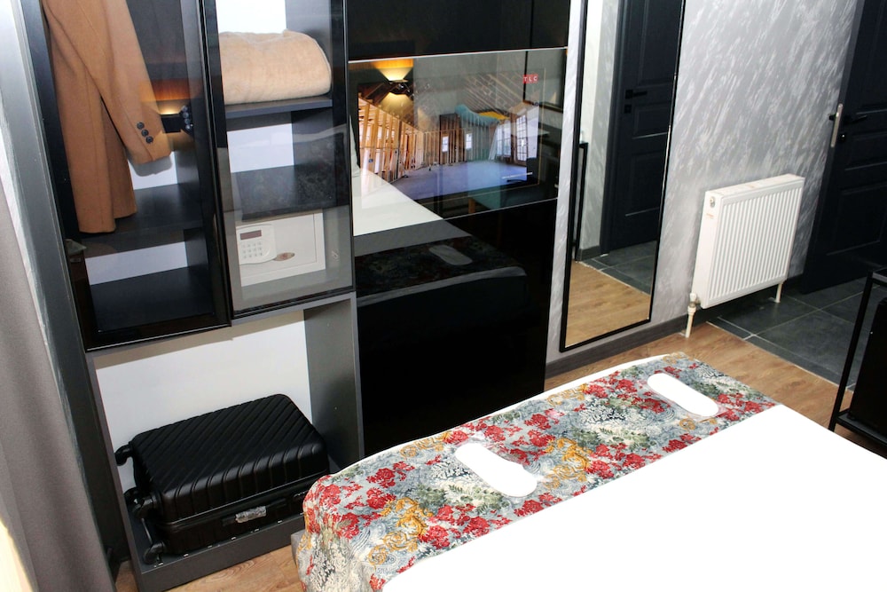Istanbul Fair Hotel 24/50