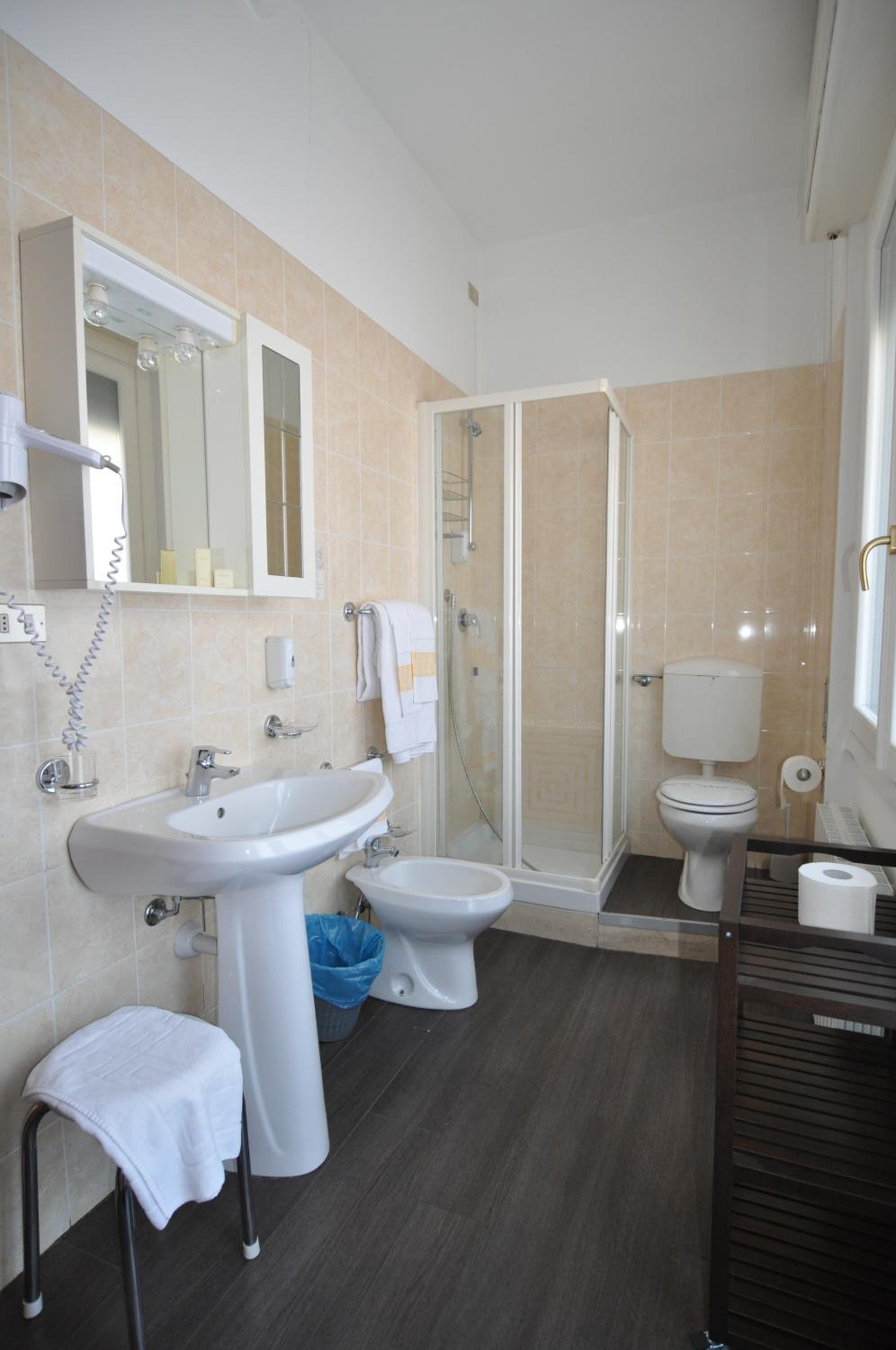 غرفة ثلاثية، Hotel Sole Mare 9/10