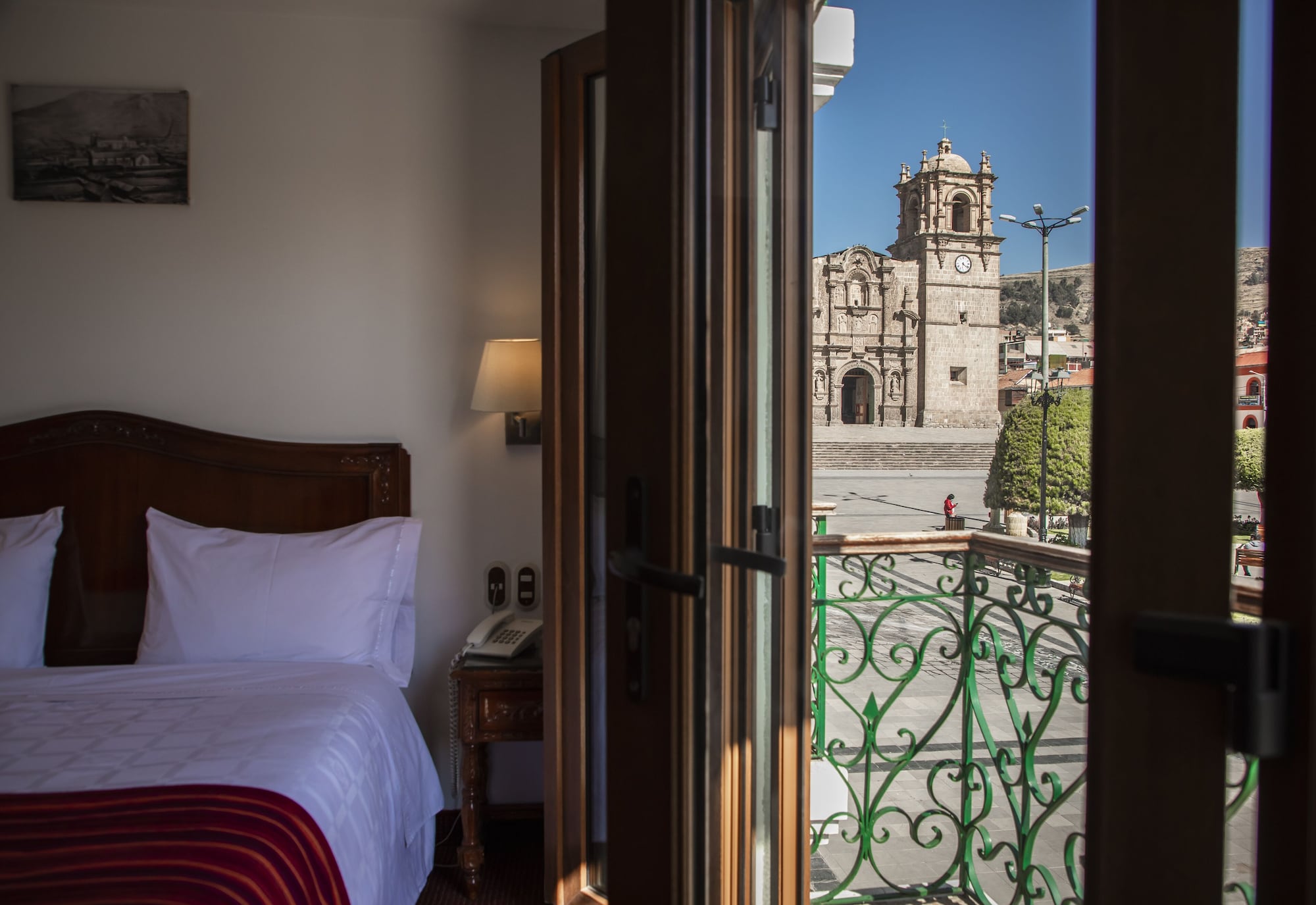 City, Double Bed