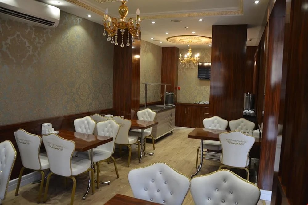 Sahra Airport Hotel 41/56