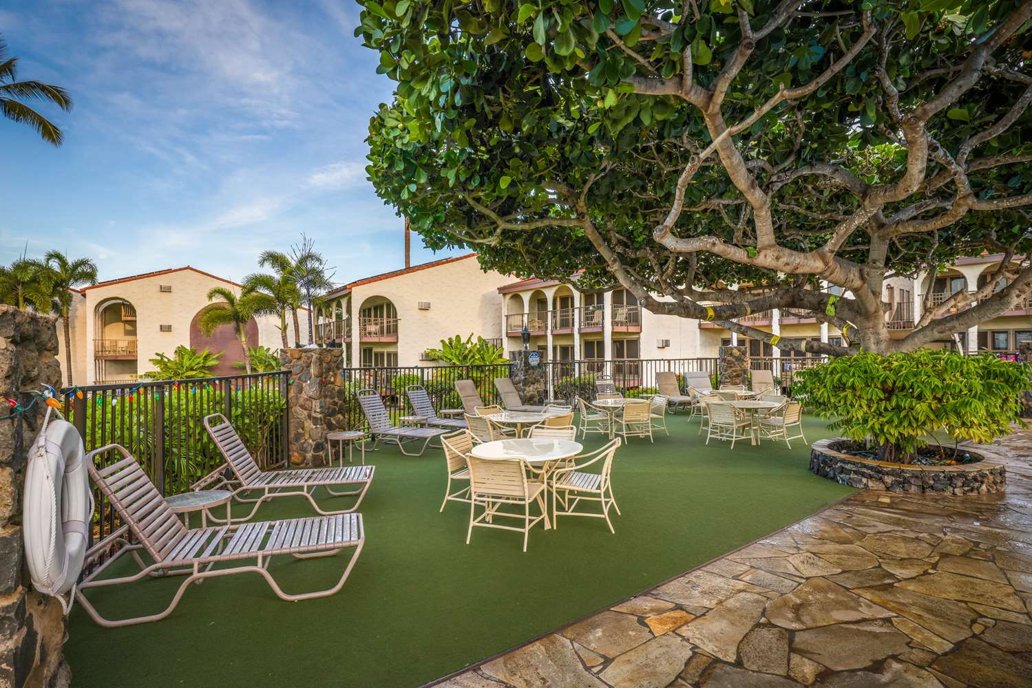 Aston Maui Hill 53/62