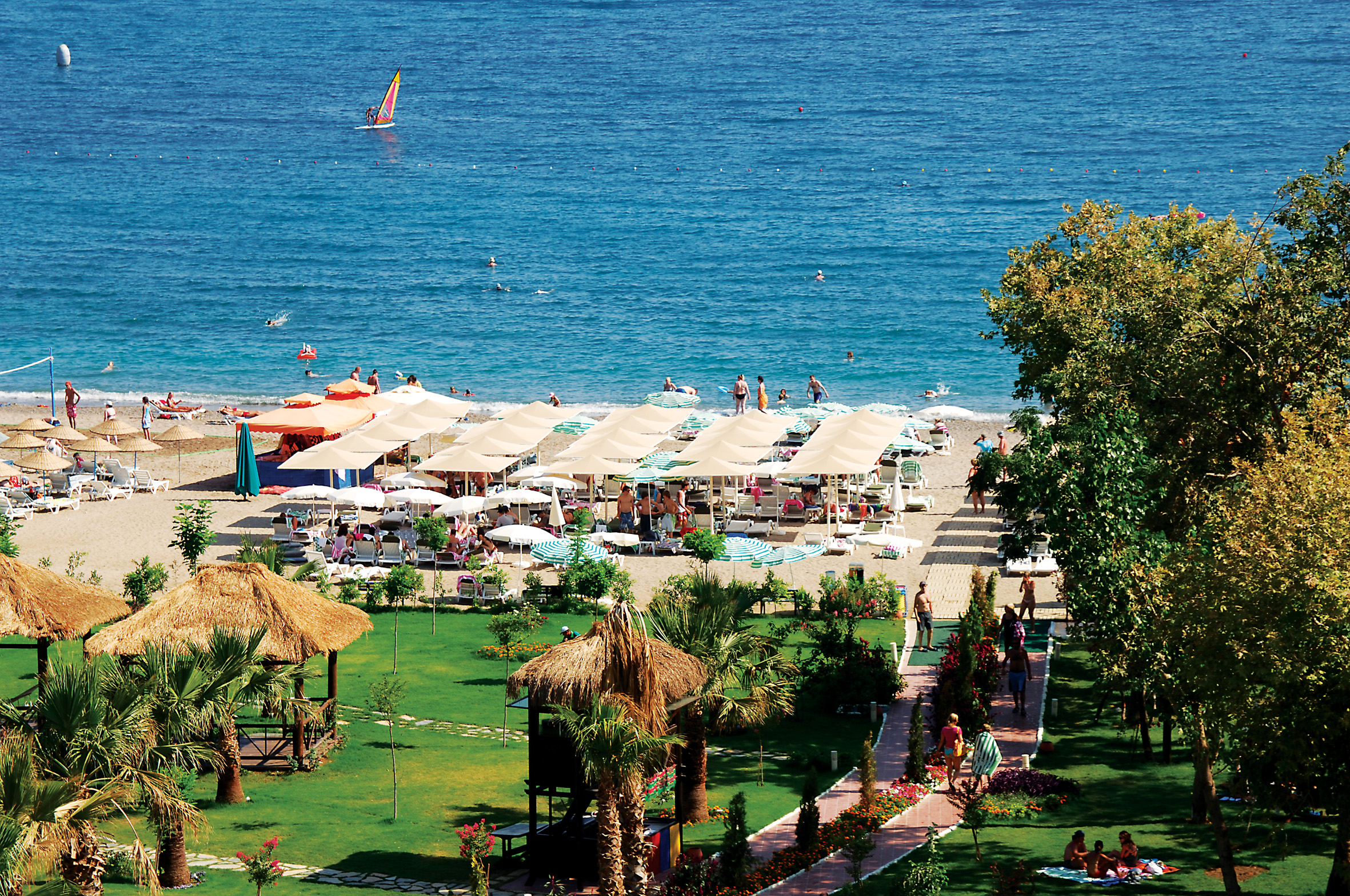 LYCUS BEACH HOTEL 54/57