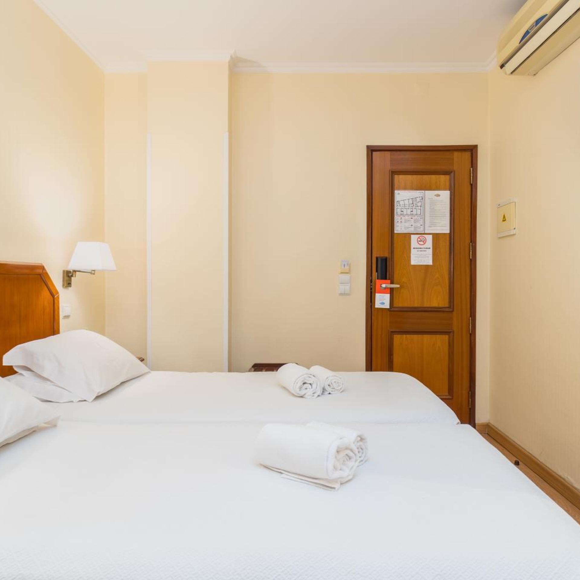 HOTEL RESIDENCIAL COLIBRI 15/50