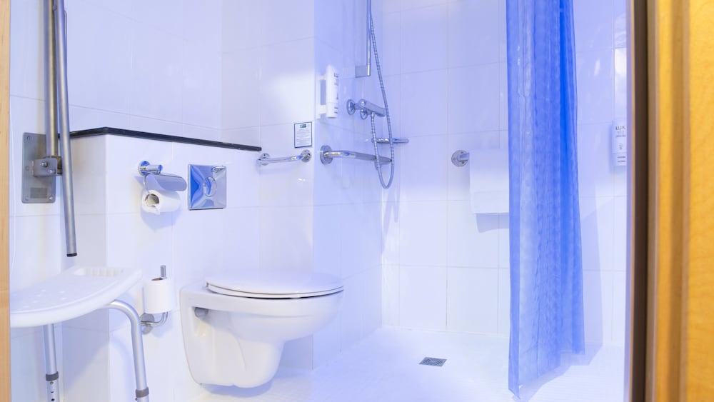 Holiday Inn Express Sant Cugat 15/60
