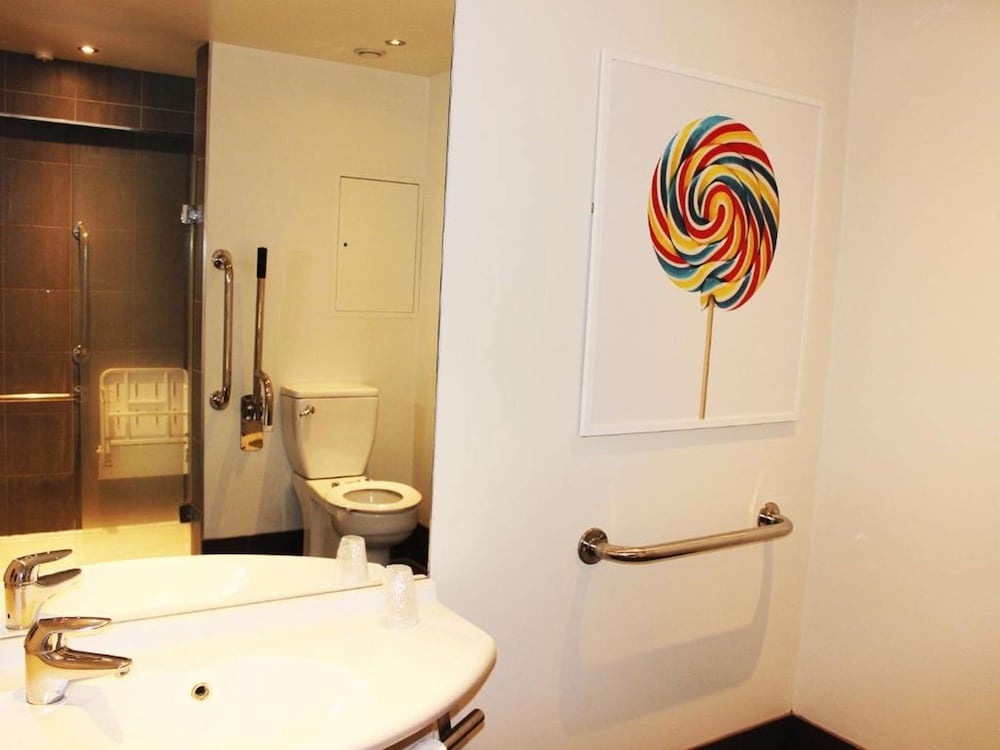 ibis Styles London Southwark - near Borough Market 12/75