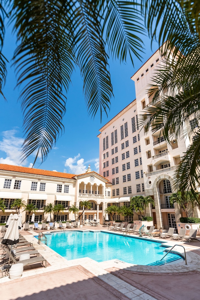 Hyatt Regency Coral Gables 11/92