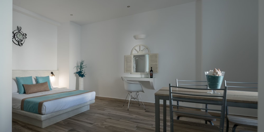 Oasis Hotel Fira 11/27