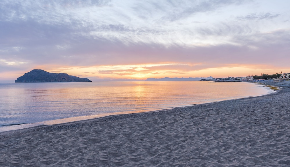Porto Platanias Beach Resort & Spa 45/50