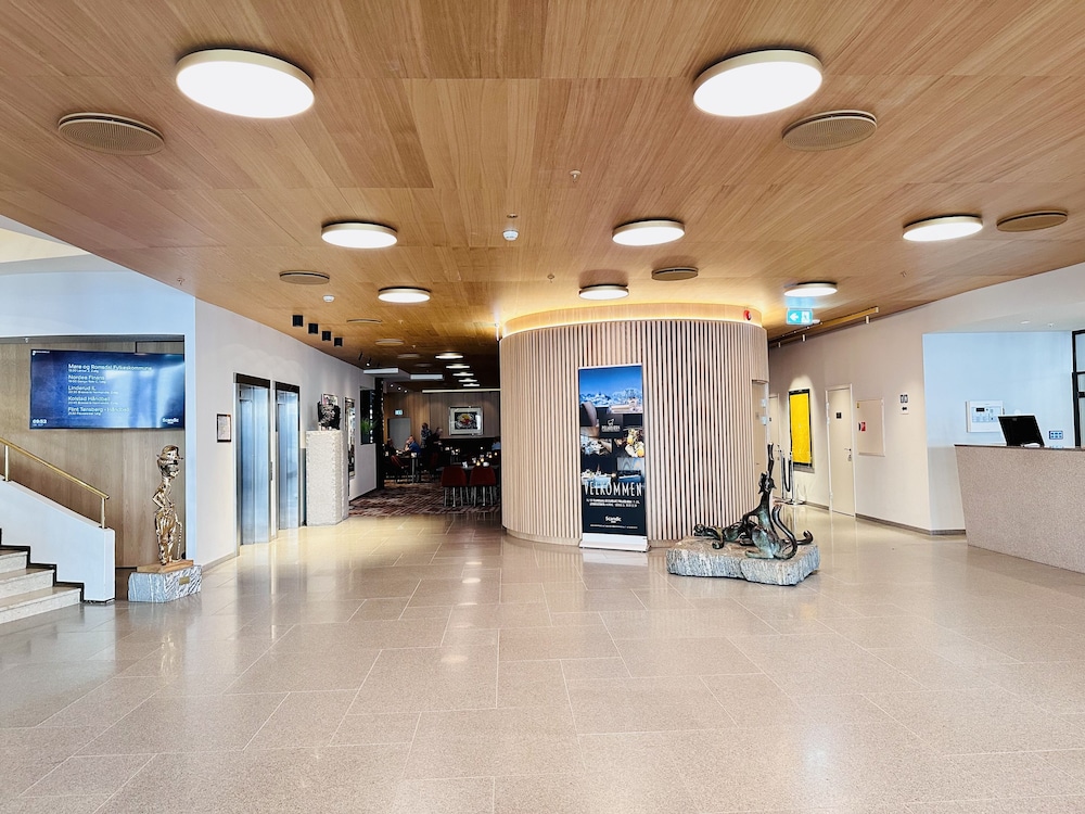 Scandic Parken 5/65