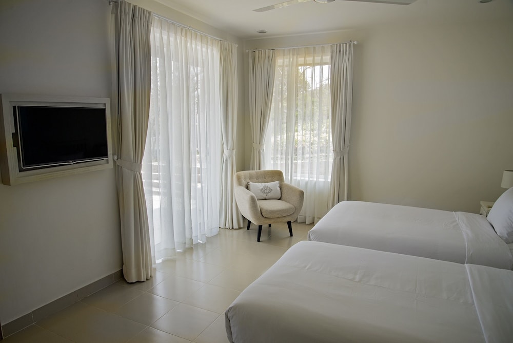 Fleur de Lys Resort & Spa Long Hai 39/94