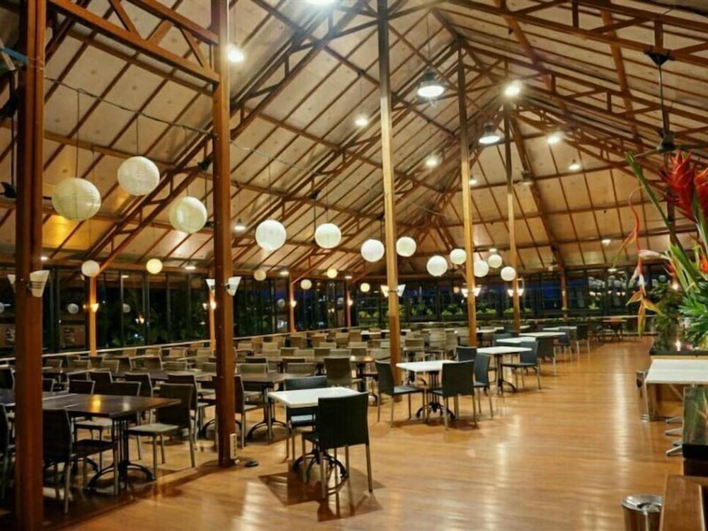 JSI Resort 39/56