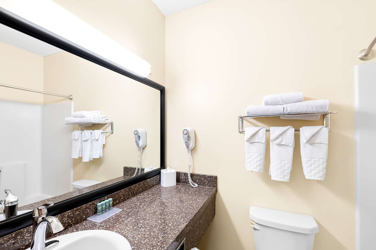 غرفة بسريرين مزدوجين، Best Western Nebraska City Inn 4/4