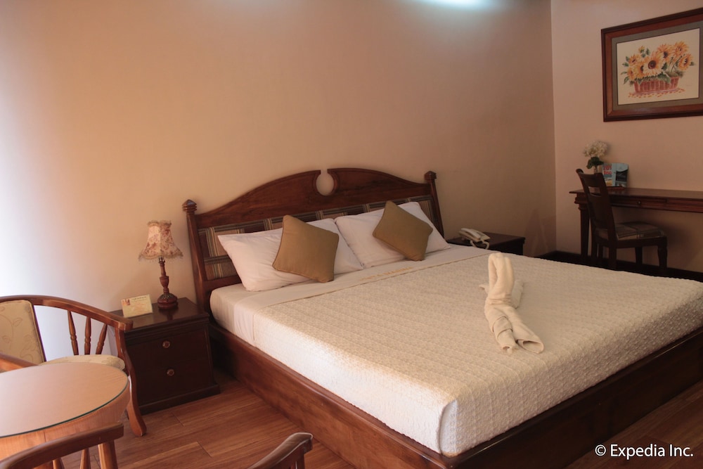 Vista Marina Hotel And Resort 17/52