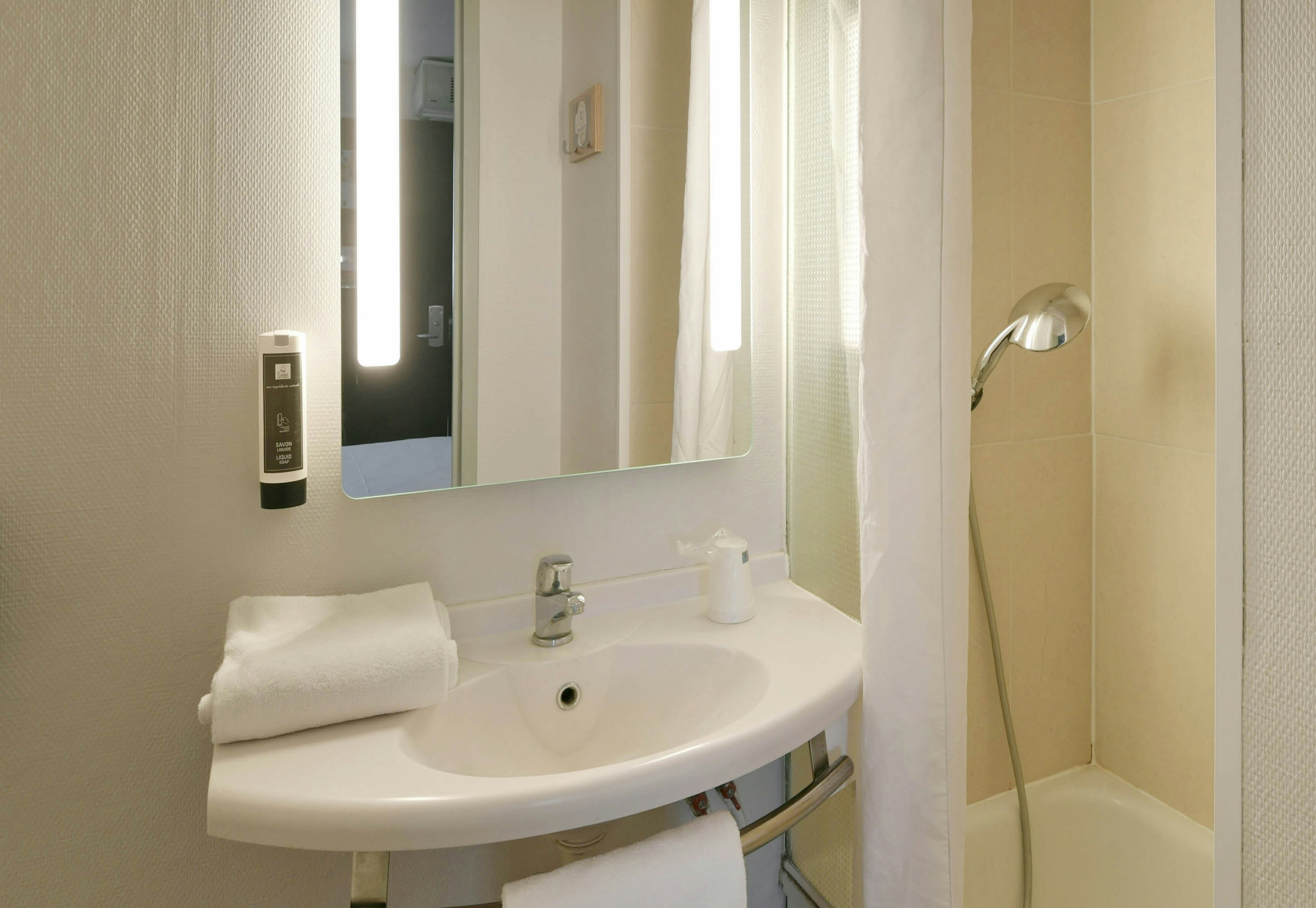 B&B Hotel Le Mans Sud 24/24