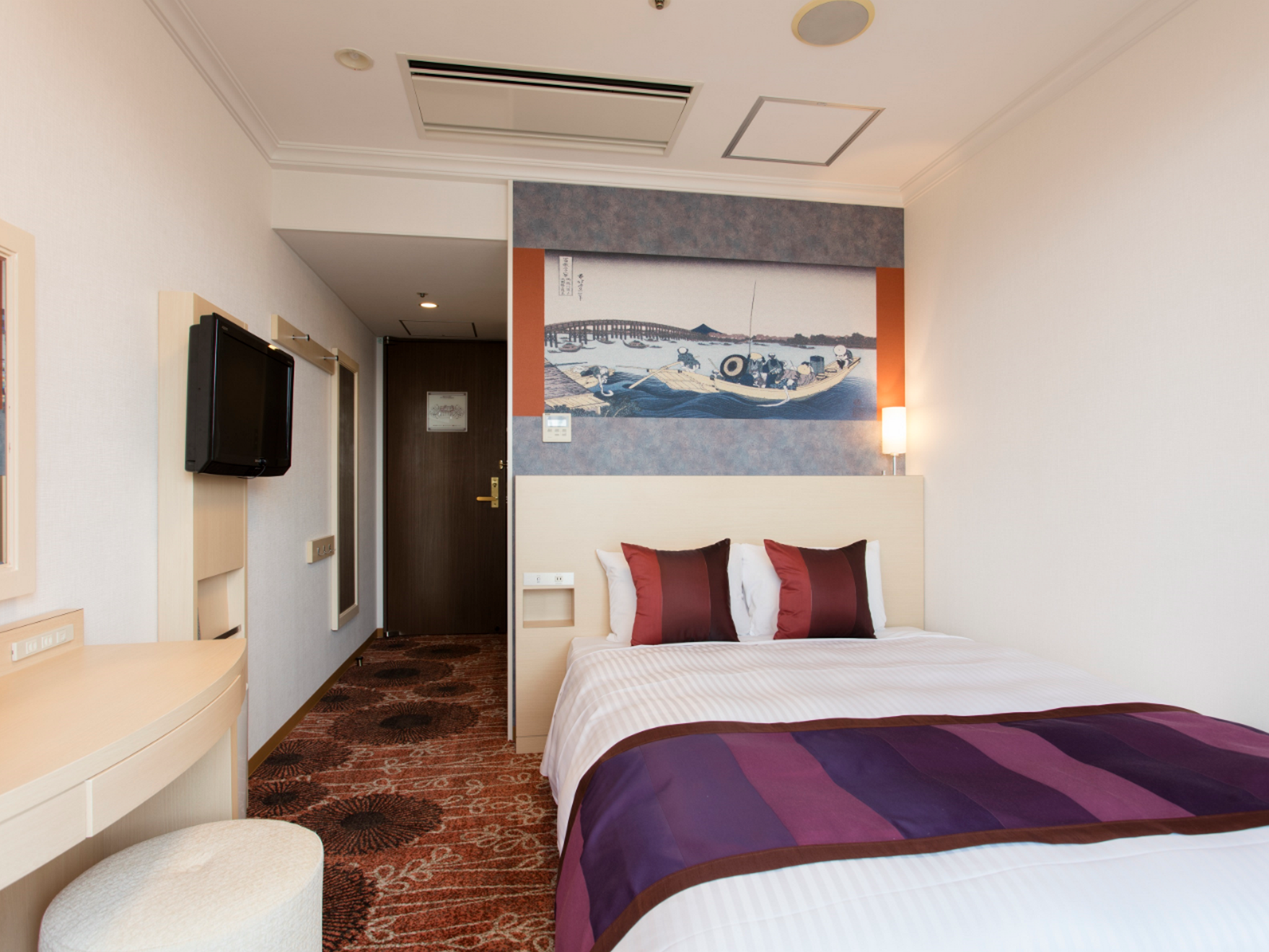 Semi Room, Superior, Single, Semi Double Bed