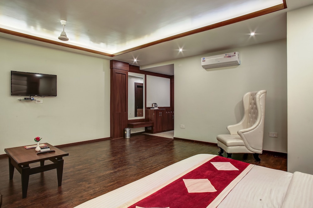 Hotel The Royal Krishna 25/47