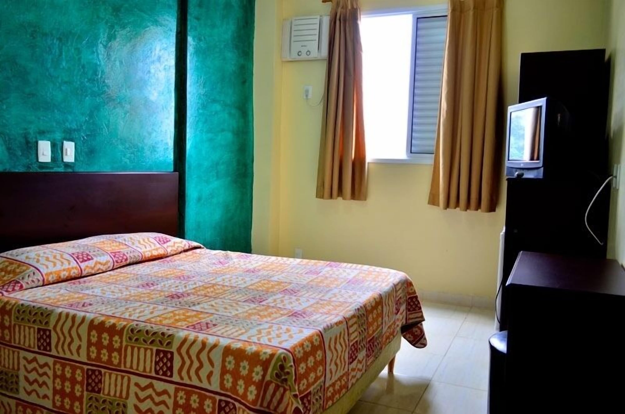 غرفة قياسية ثلاثية بثلاثة أسرّة، Guarumar Hotel 2/6