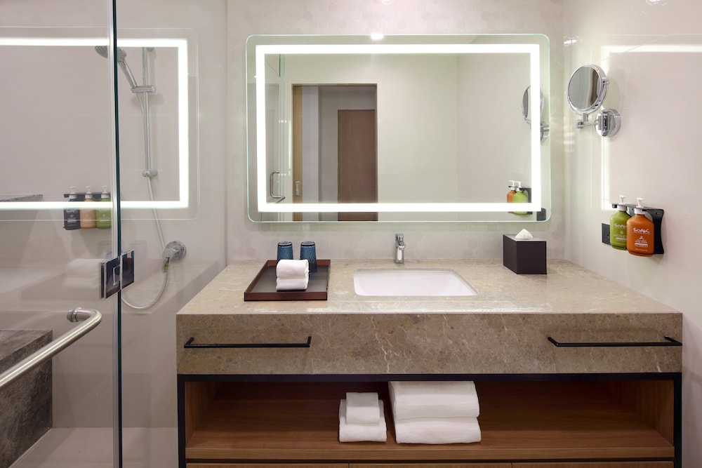 Holiday Inn CEBU CITY 27/69