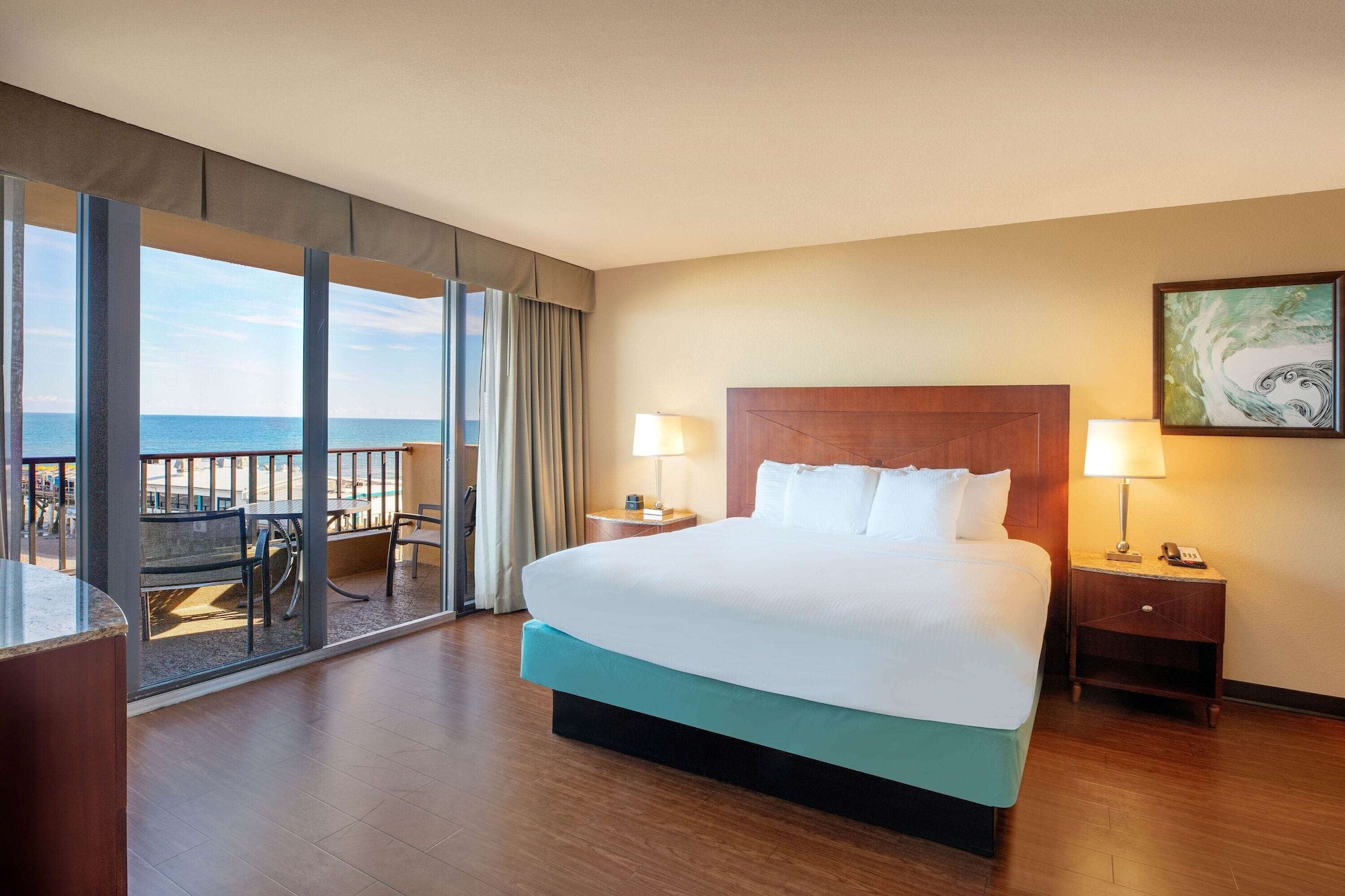 Room, King Bed, Ocean Front, Balcony