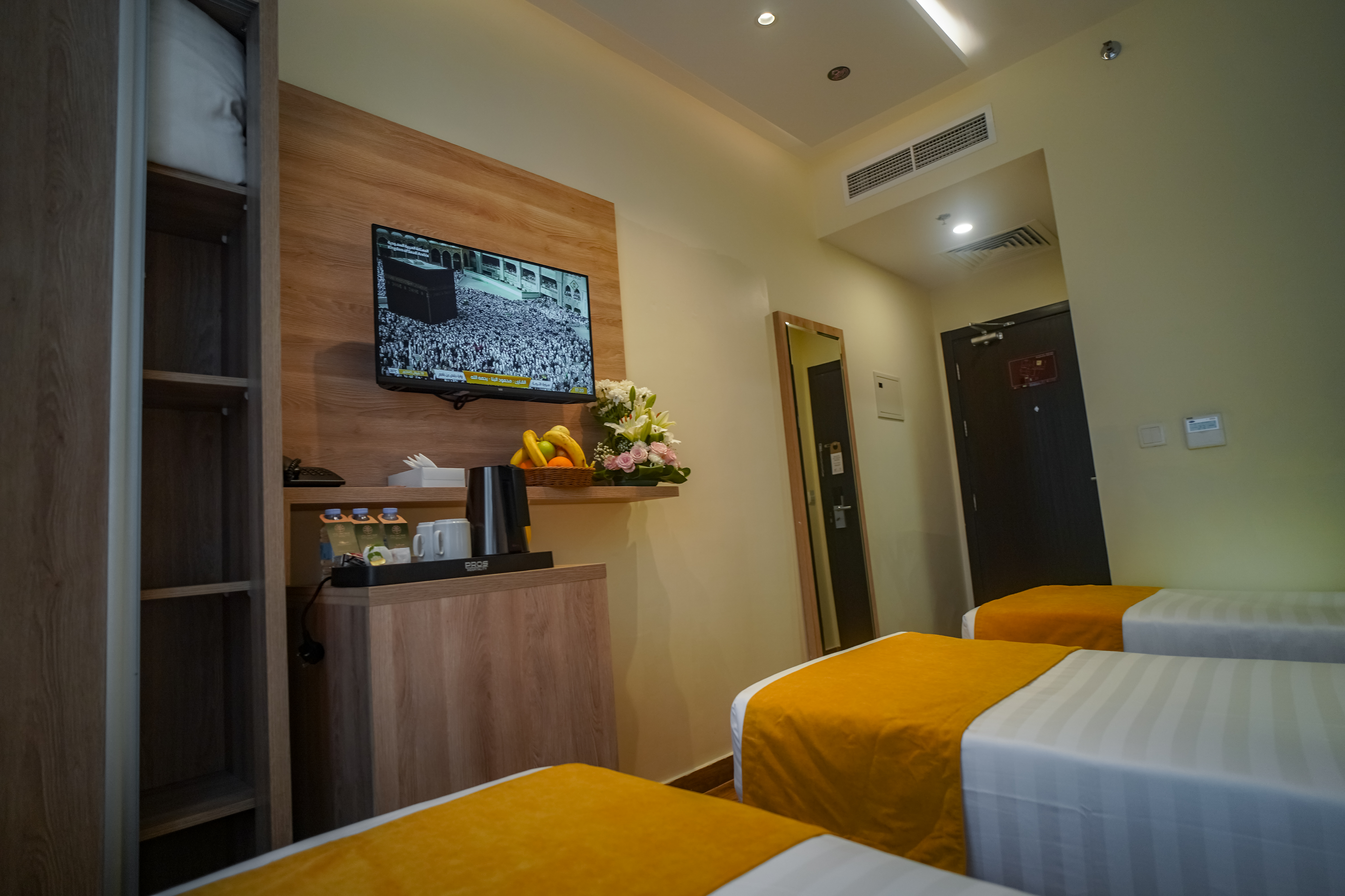 غرفة ثلاثية، فندق وورث إيليت(Worth Elite Hotel) 3/3