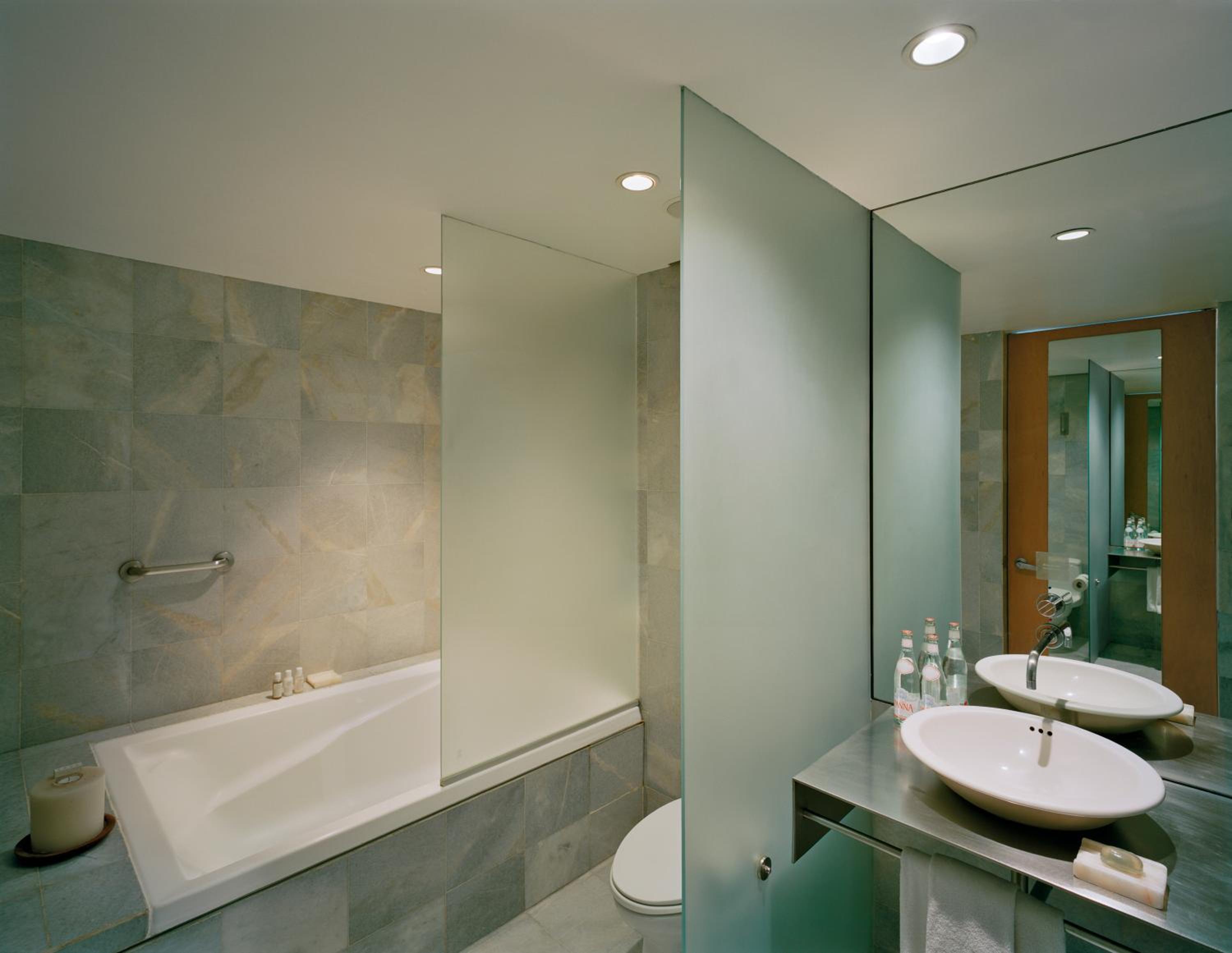 جناح جونيور، Habita, Mexico City, a Member of Design Hotels 6/8