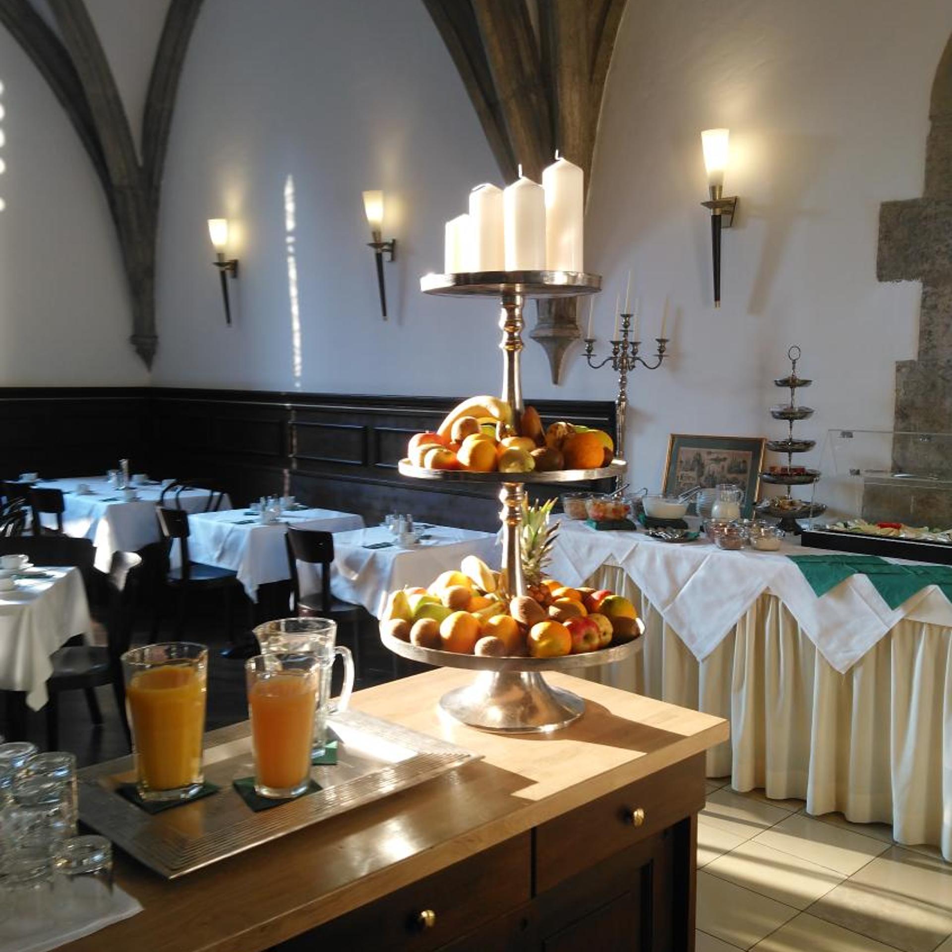 Hotel Kaiserhof am Dom 38/59