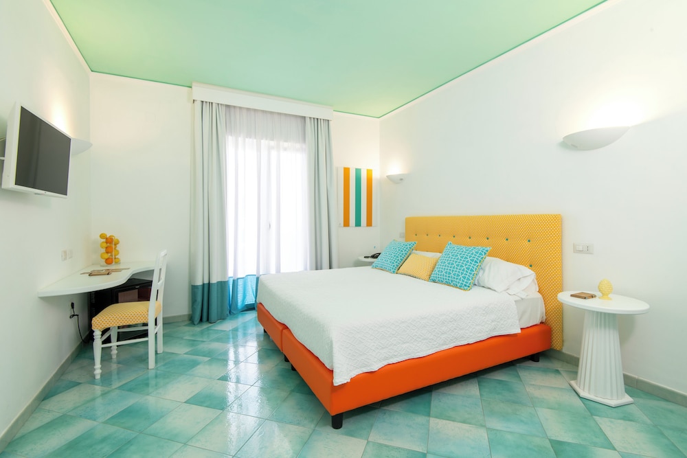 COMFORT, DOUBLE BED, GARDEN VIEW