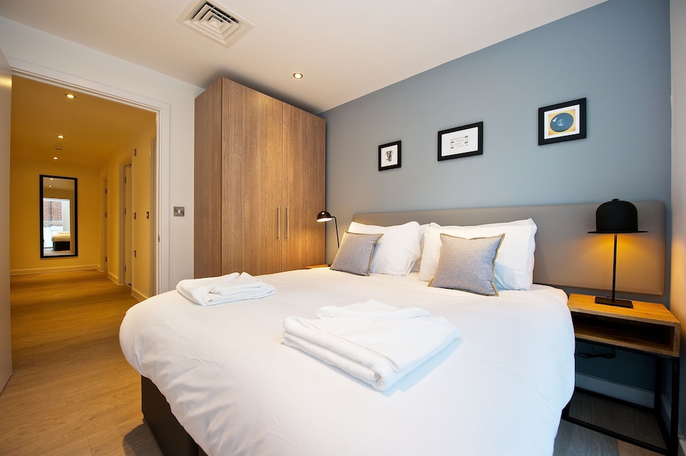 3 BEDROOMS, APARTMENT