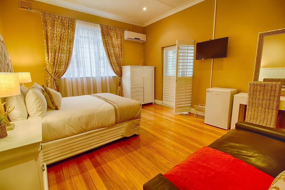Musgrave Avenue Guest Lodge 12/46