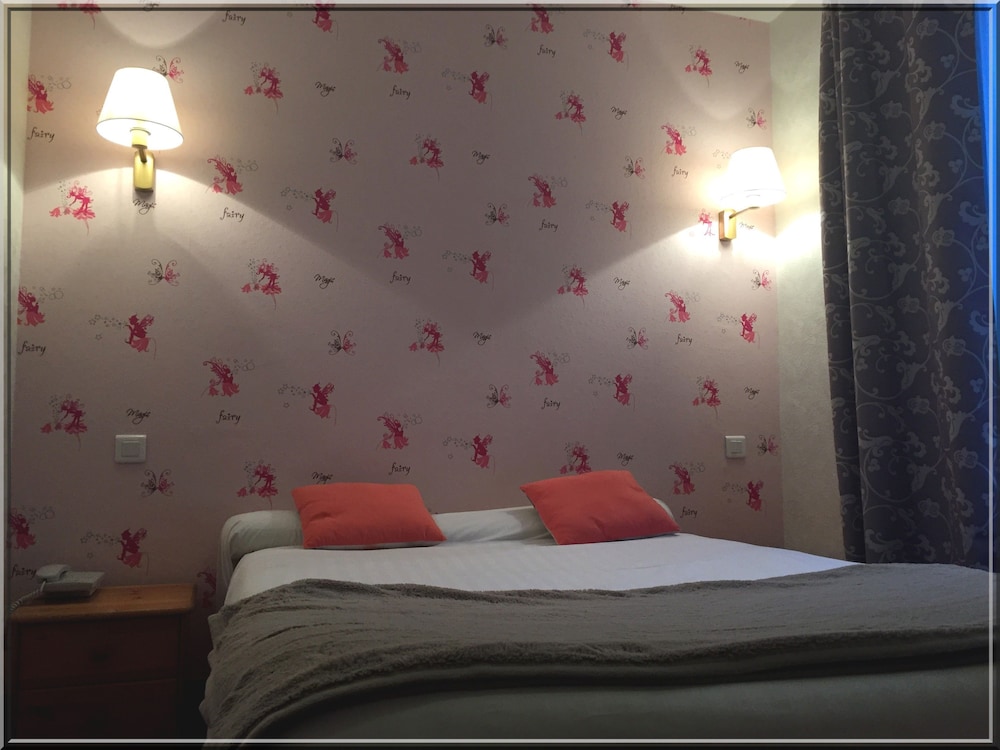 Hotel Le Clos D Alesia 6/26