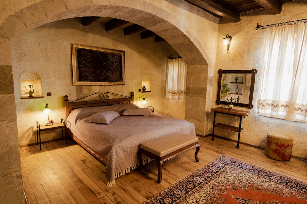 Sultan Cave Suites 24/77