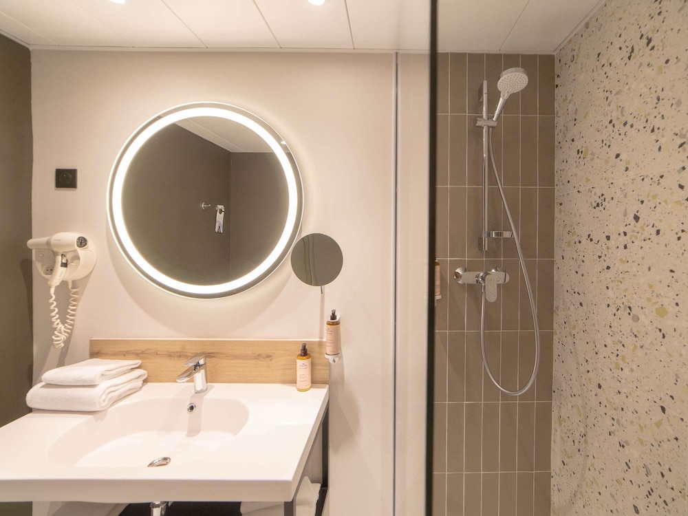 غرفة كلاسيكية بسرير مزدوج، Mercure Auxerre Autoroute du Soleil 10/10