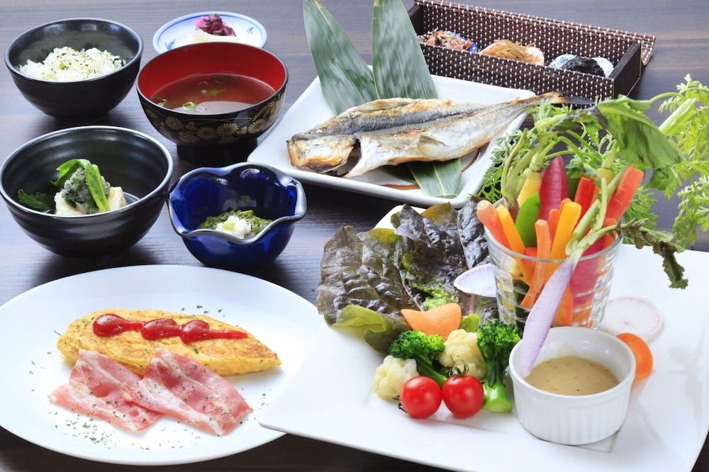 Izu Ippekiko Lakeside Terrace (Ex. Kishu Tetsudo Izu Ippekiko Hotel) 14/30