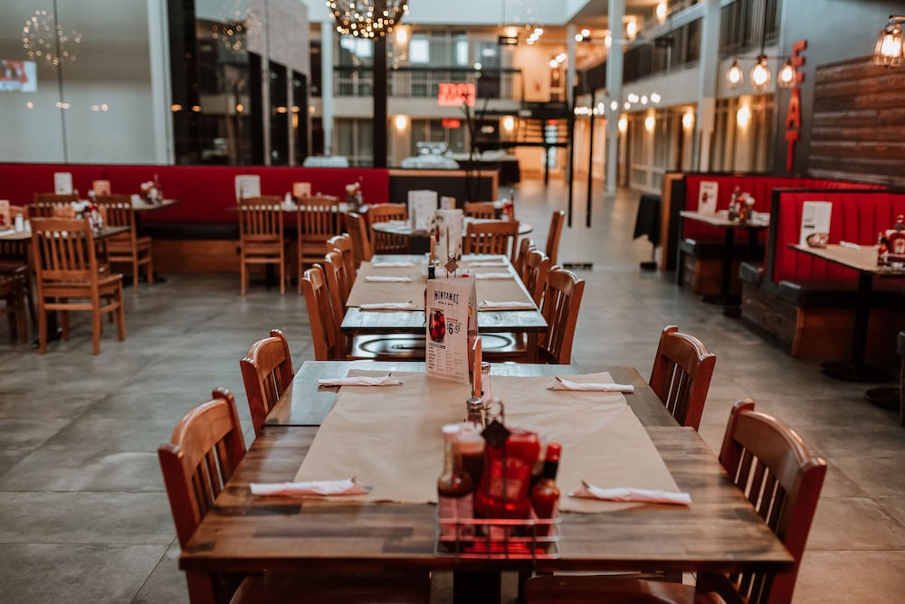 restaurant cafeteria