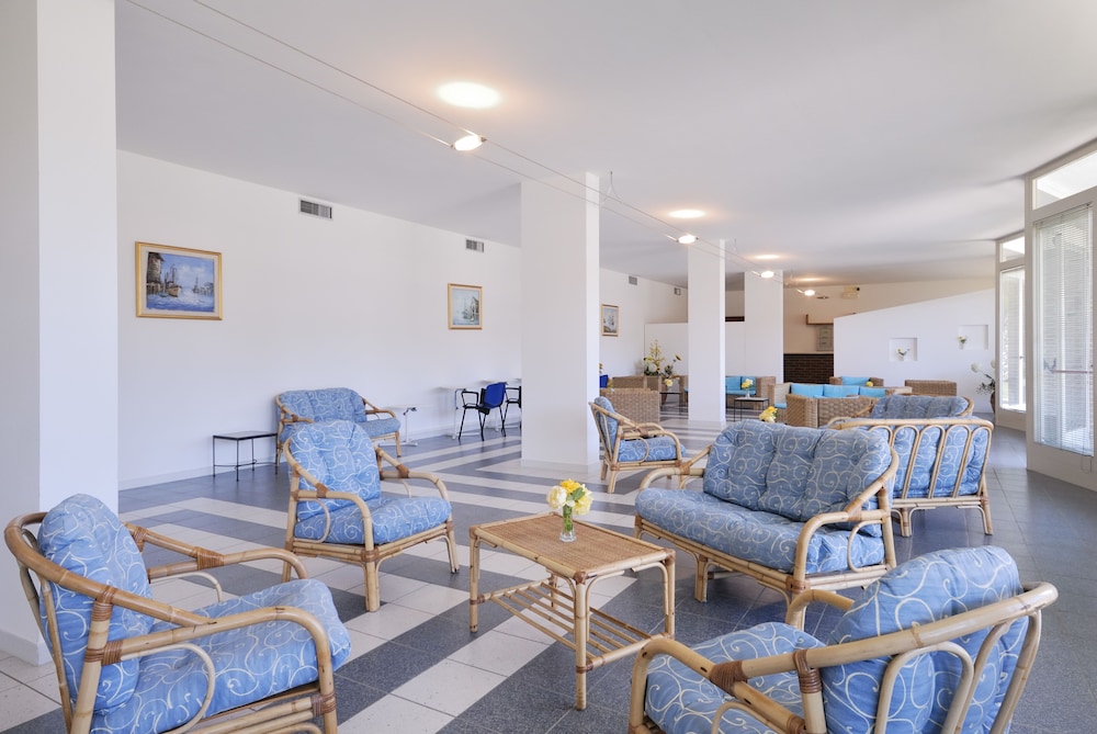 Villaggio Turistico Residence La Cecinella 52/77