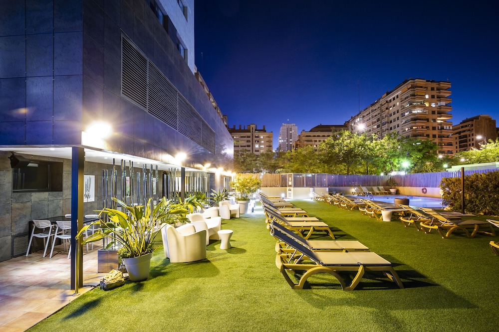 INNSiDE Valencia Oceanic 49/54