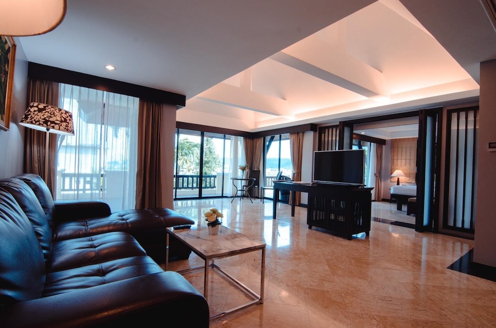 C N Resort And Spa 26/44