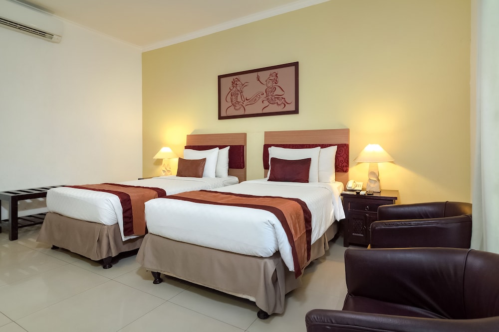 Sarinande Hotel 29/70
