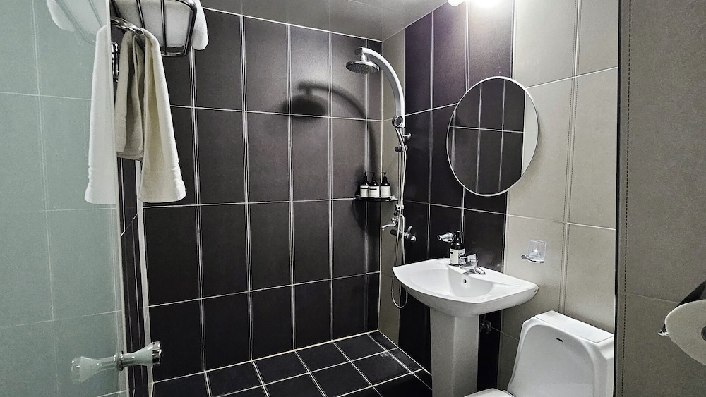Jeonju Pungnam Family Hotel 48/50
