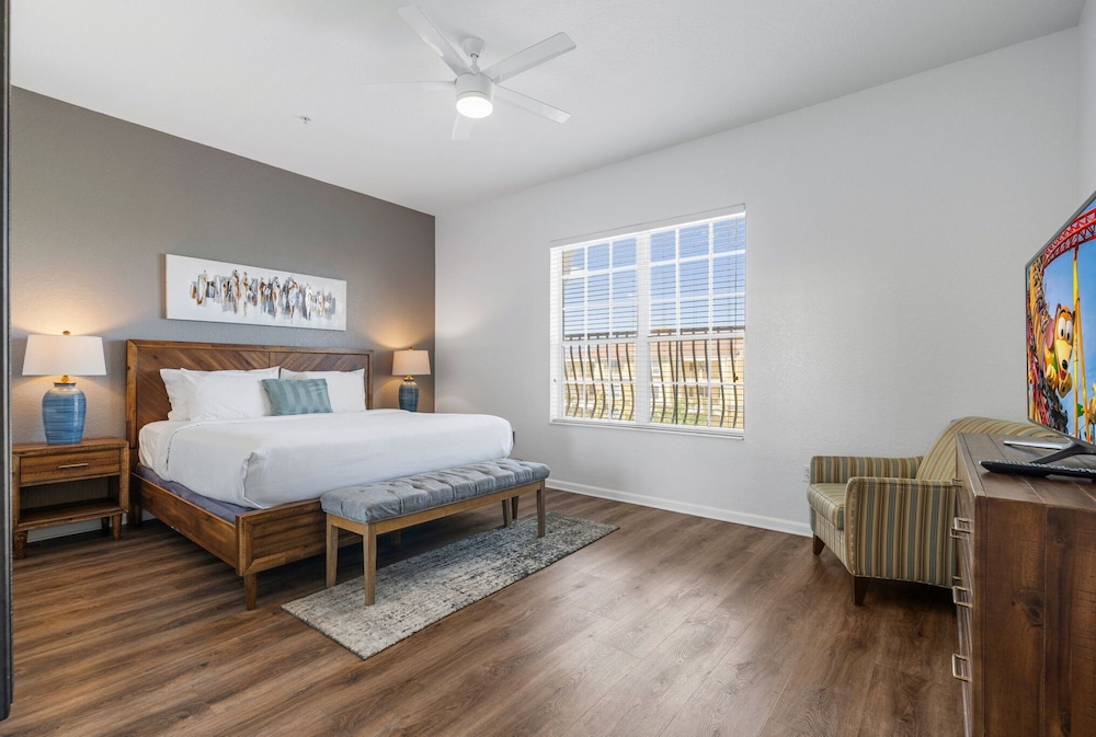 Orlando Resort Rentals near Universal 16/50