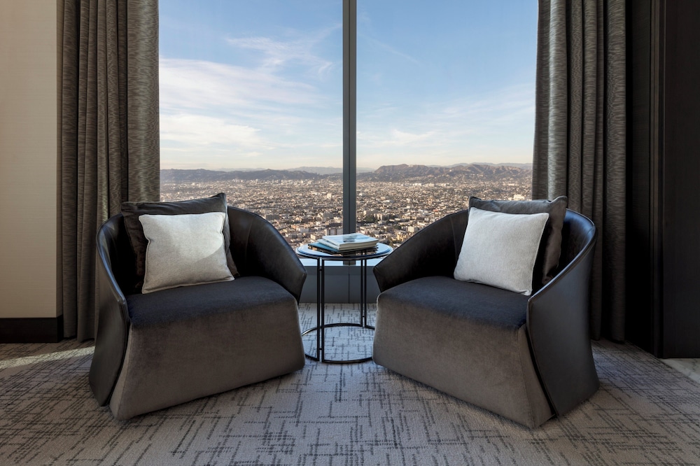 INTERCONTINENTAL LOS ANGELES DOWNTOWN 57/79